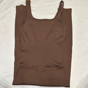 Brown Ribbed Women's Tank one set